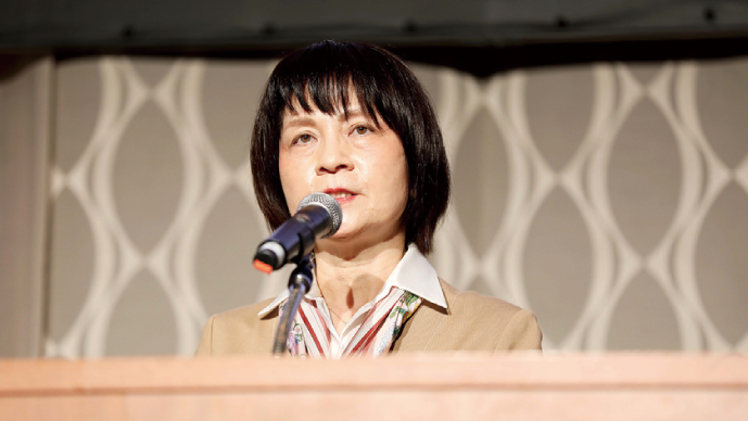 吉田浩子氏の講演の様子